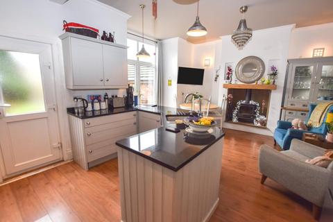 4 bedroom semi-detached house for sale, Park Road, SALE, Cheshire, M33