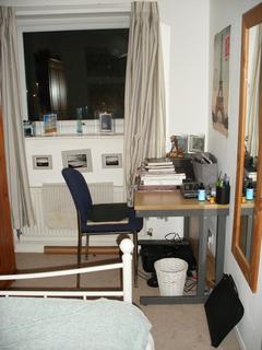 4 bedroom house share to rent, Pine Tree Avenue