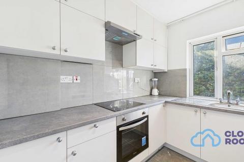 1 bedroom flat to rent, Empire Way