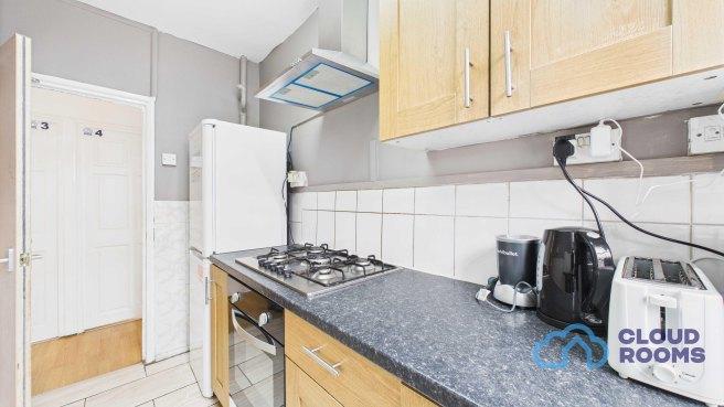 Shadwell-gardens-e1-2qh-1023028