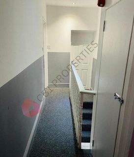 4 bedroom house share to rent, Riverside