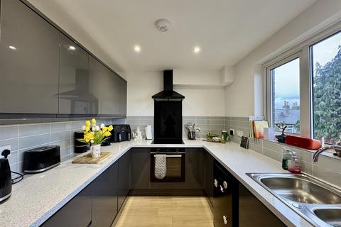undefined, Northgate, Almondbury, HD5 8US