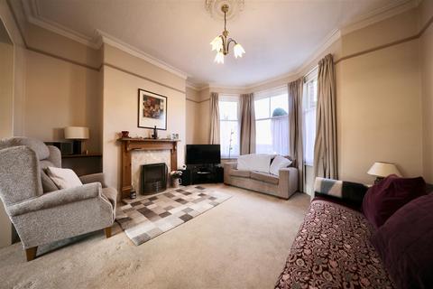 undefined, Park Avenue, Hull