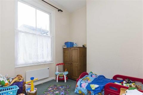2 bedroom flat for sale, Edgar Road, Cliftonville, Margate, CT9