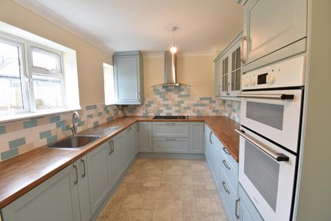 undefined, Meadway, Twickenham, TW2