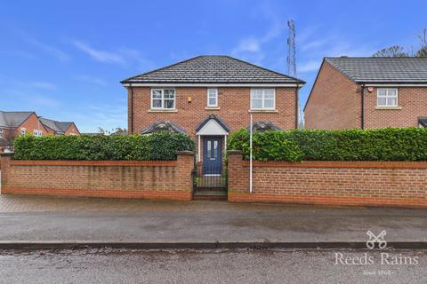 4 bedroom detached house for sale, Wheldon Road, West Yorkshire WF10