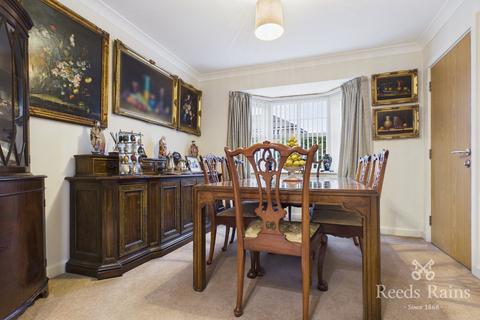 4 bedroom detached house for sale, Wheldon Road, West Yorkshire WF10