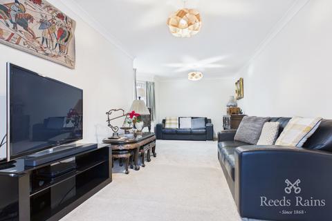 4 bedroom detached house for sale, Wheldon Road, West Yorkshire WF10