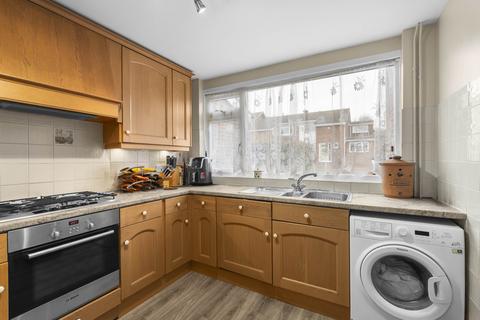 3 bedroom semi-detached house for sale, Elmwood, Hertfordshire CM21