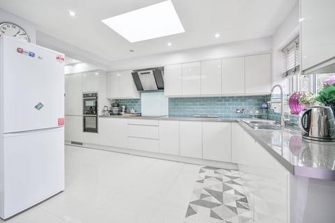 undefined, Cobham Road, Walthamstow, London, E17