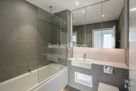2 bedroom apartment to rent, Central Avenue, Fulham SW6