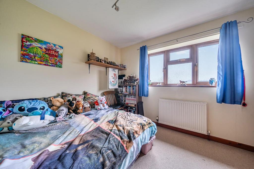 Bedroom 3.jpg