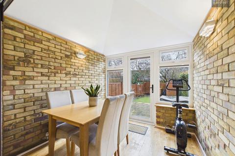 3 bedroom terraced house for sale, Williamson Way, Rickmansworth, WD3 8GL
