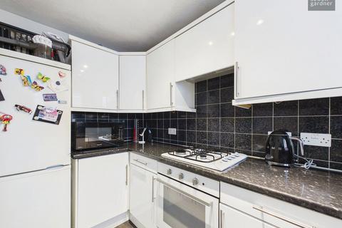 3 bedroom terraced house for sale, Williamson Way, Rickmansworth, WD3 8GL