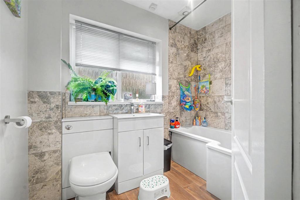 Bathroom (1).jpeg