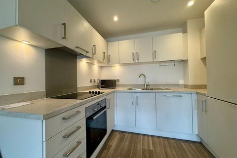2 bedroom apartment to rent, Washington Aapartments, Lexington Gardens, B15 2DR