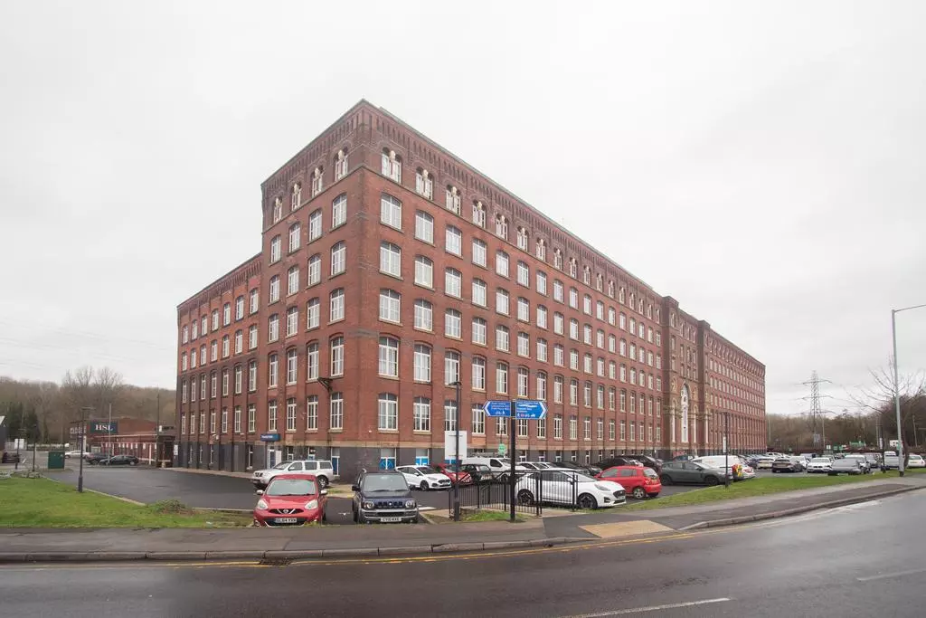 1 bedroom flat for sale - Photo 3