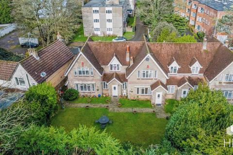 2 bedroom semi-detached house for sale, Manor Road, Bournemouth BH1