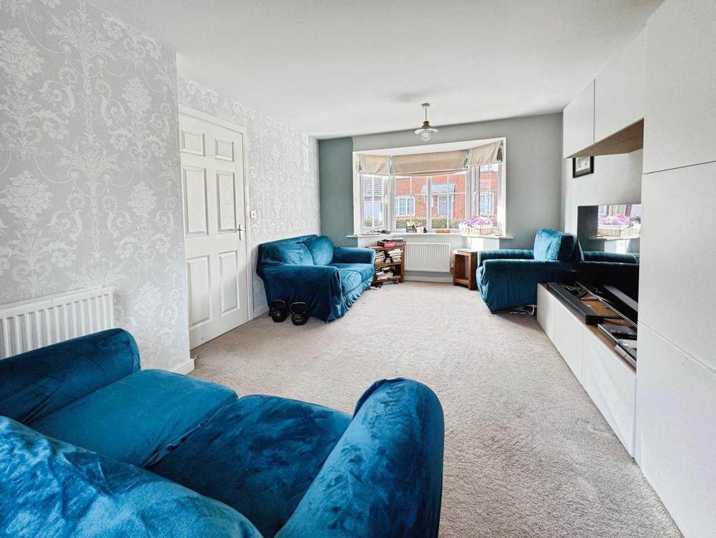 Living Room.jpeg
