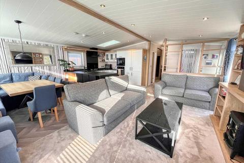 3 bedroom park home for sale, Walton on the naze CO14