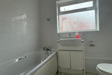 undefined, Shore Road, Southampton SO31