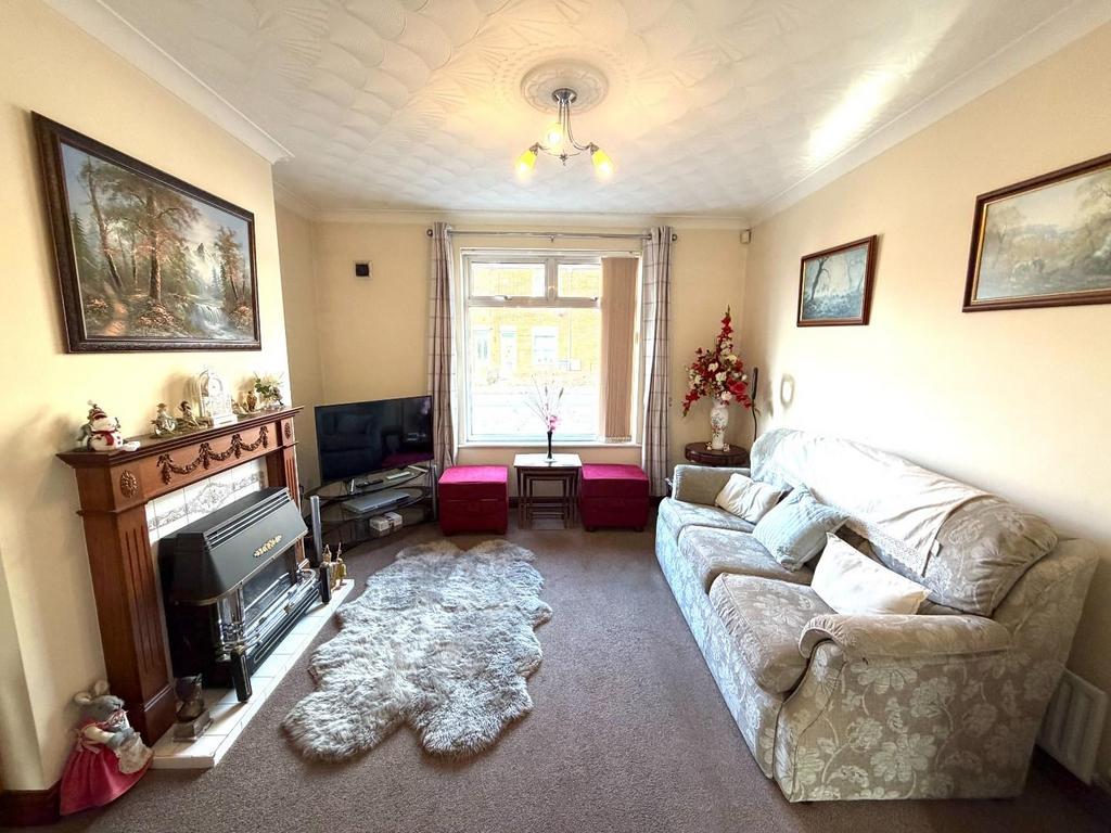 Living Room.JPG