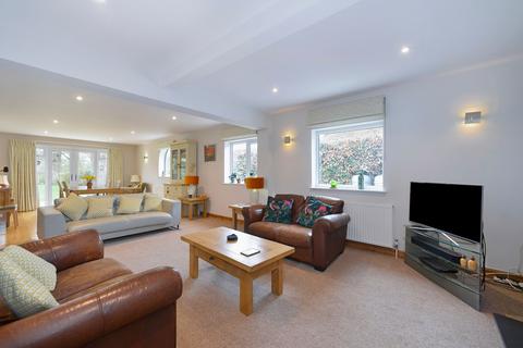 undefined, Guildford Road, Cranleigh, GU6