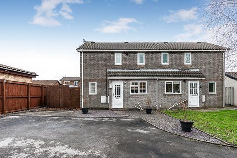 undefined, Pine Court, Pontypridd CF38