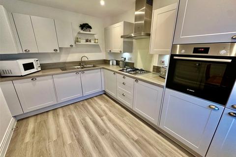 2 bedroom semi-detached house for sale, Nuthatch Drive, Finchwood Park, Wokingham
