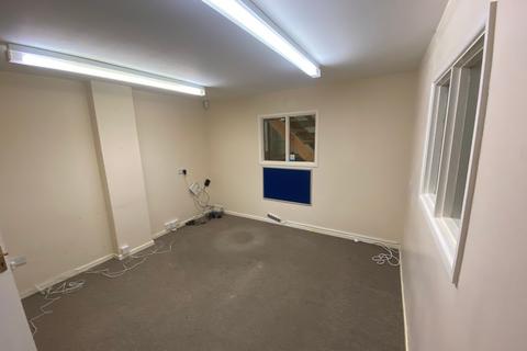 Industrial development to rent, Portway Business Centre Salisbury SP4 6QX