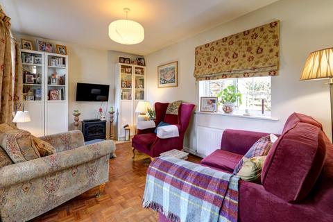 undefined, Valley Road, Tarrant Keyneston