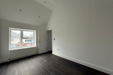 undefined, Greenford Road, Greenford, UB6