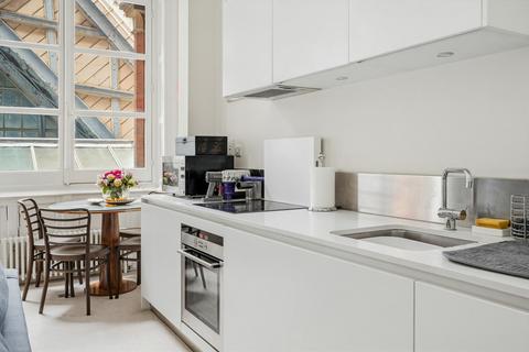 2 bedroom flat to rent, St. Pancras Chambers, Euston Road, London NW1