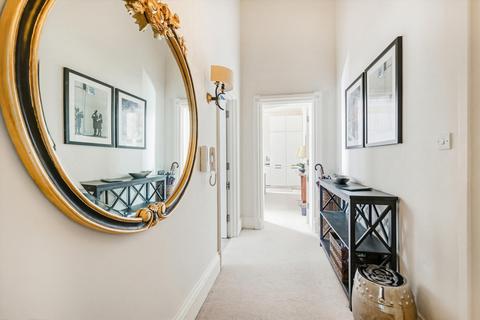 2 bedroom flat to rent, St. Pancras Chambers, Euston Road, London NW1