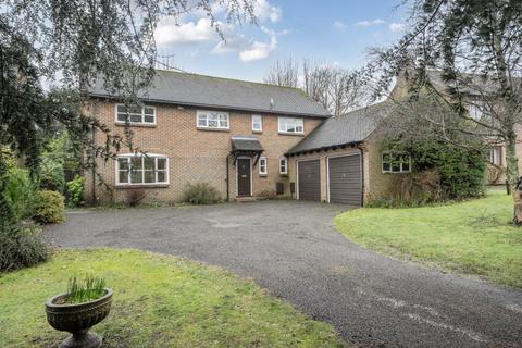 4 bedroom detached house for sale, Selham Close, Chichester, PO19