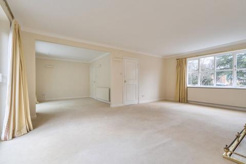 4 bedroom detached house for sale, Selham Close, Chichester, PO19