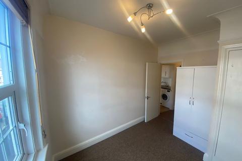 1 bedroom flat to rent, Kenton, Harrow HA3