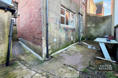4 bedroom terraced house for sale, Cheriton High Street, Folkestone CT19