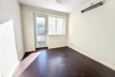 undefined, Cottingham Grove, Milton Keynes MK3