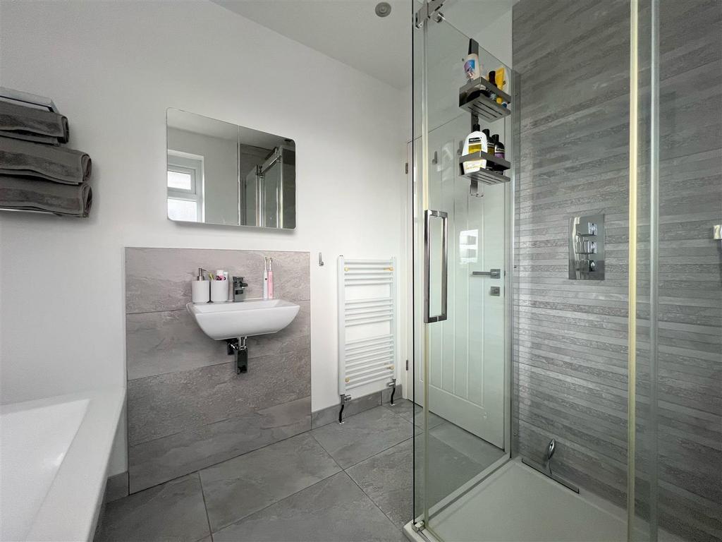 Family bathroom