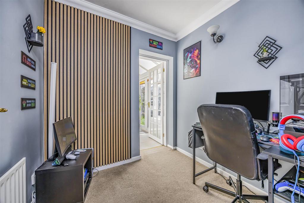 38 Saltmarsh Lane, Hayling Island-Portico Marketing
