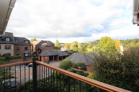 2 bedroom apartment to rent, The Sidings, High Wycombe HP11