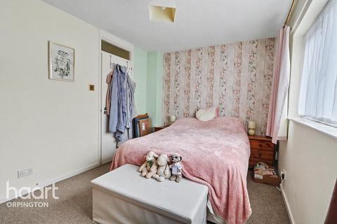 2 bedroom terraced house for sale, Oldbury Close, Orpington