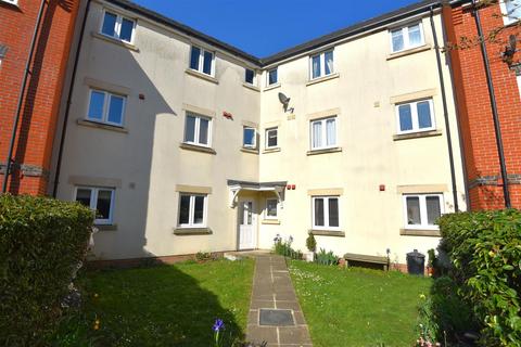 2 bedroom flat for sale, Oake Woods, Gillingham