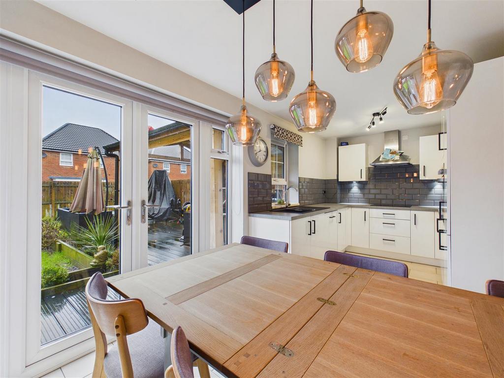 Dining Kitchen