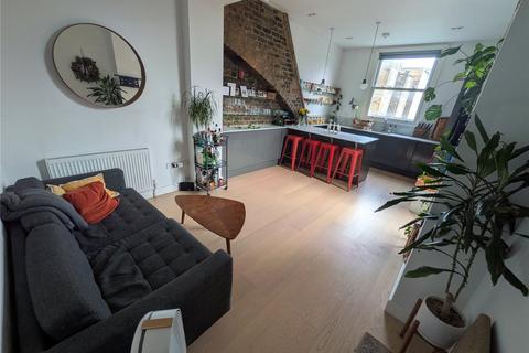 2 bedroom apartment to rent, Kilburn High Road, London, NW6