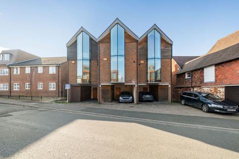 undefined, Oddfellows Road, Newbury RG14