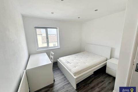 undefined, Woodville Court, South Glamorgan CF24