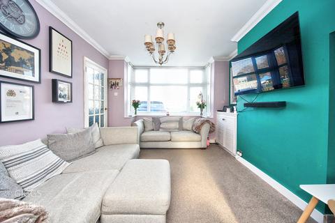 2 bedroom terraced house for sale, Putteridge Road