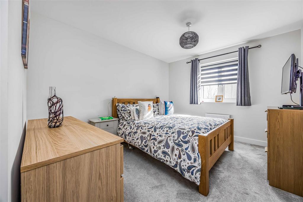 7 Alder Grove, Horndean-Small-Portico Marketing-Sol